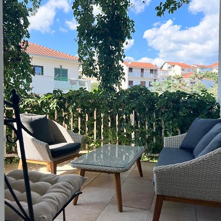 D.O.O. Yury Apartment Trogir Extérieur photo